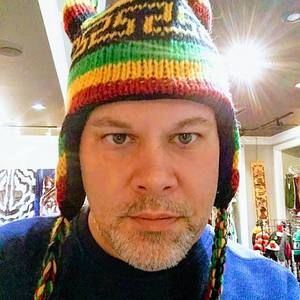 Meet your Posher, Eric